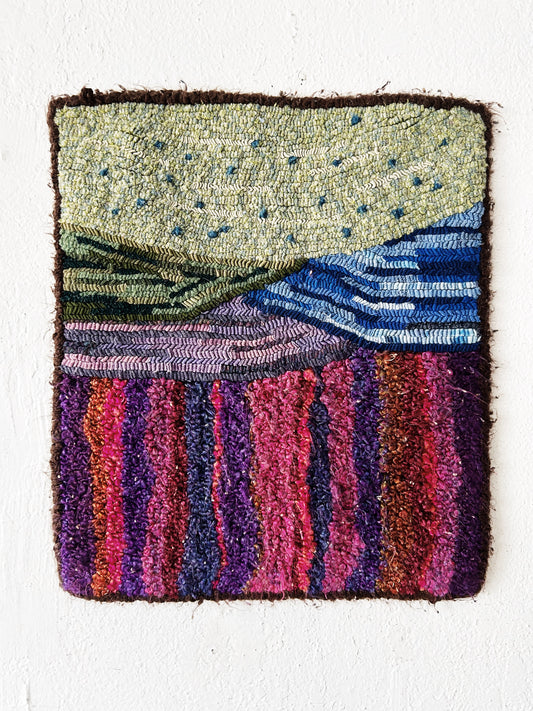 Vintage Hooked Rug / Wall Hanging