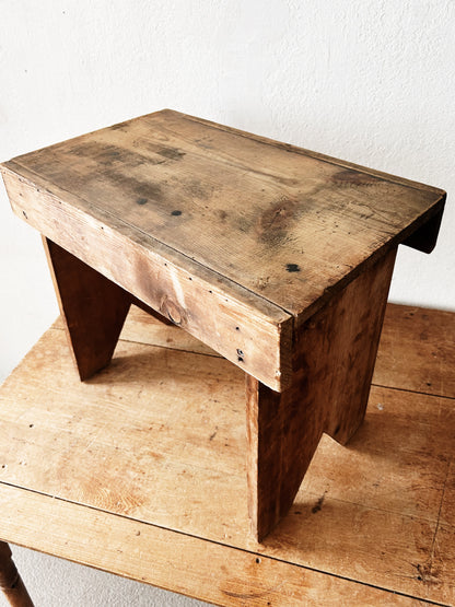 Primitive Saw Tooth Stool