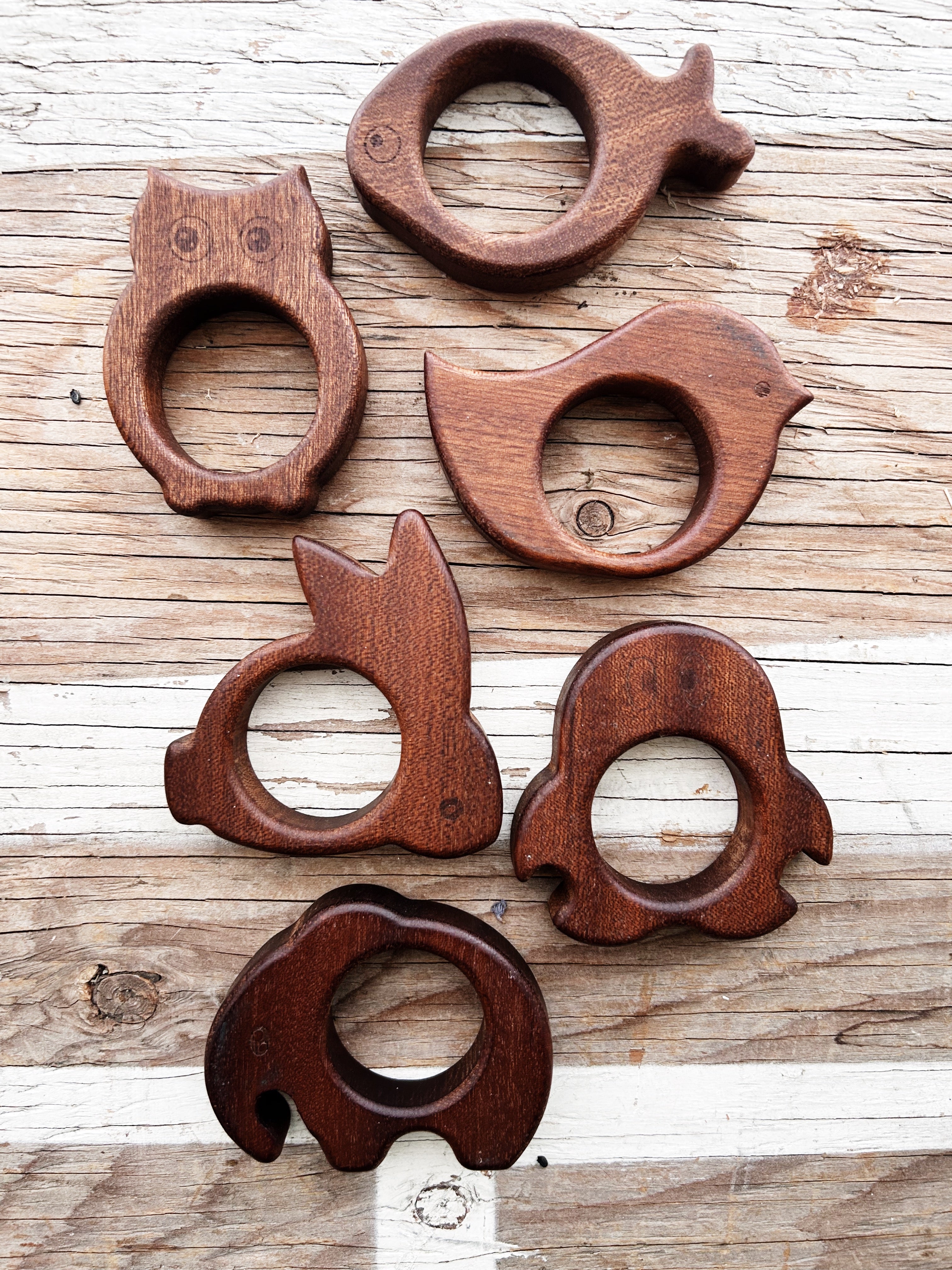 Wooden Animals Napkin Ring Set - Thumbnail 2