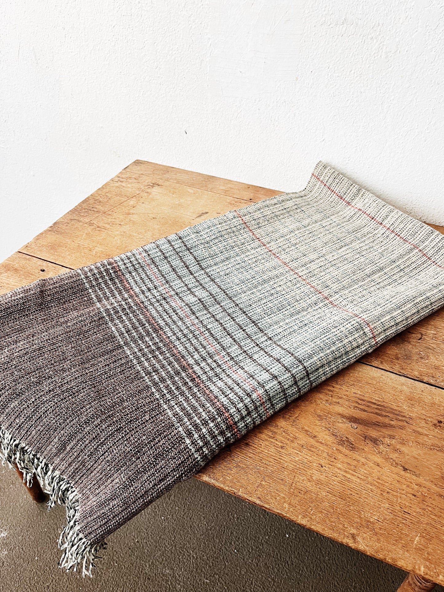 Vintage Lightweight Throw