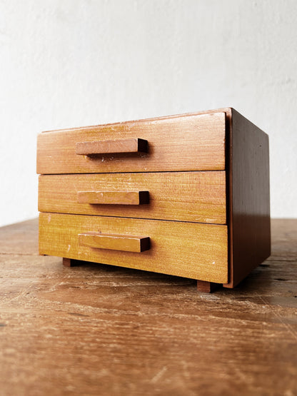 Mini Vintage Wood Drawers /Jewelry