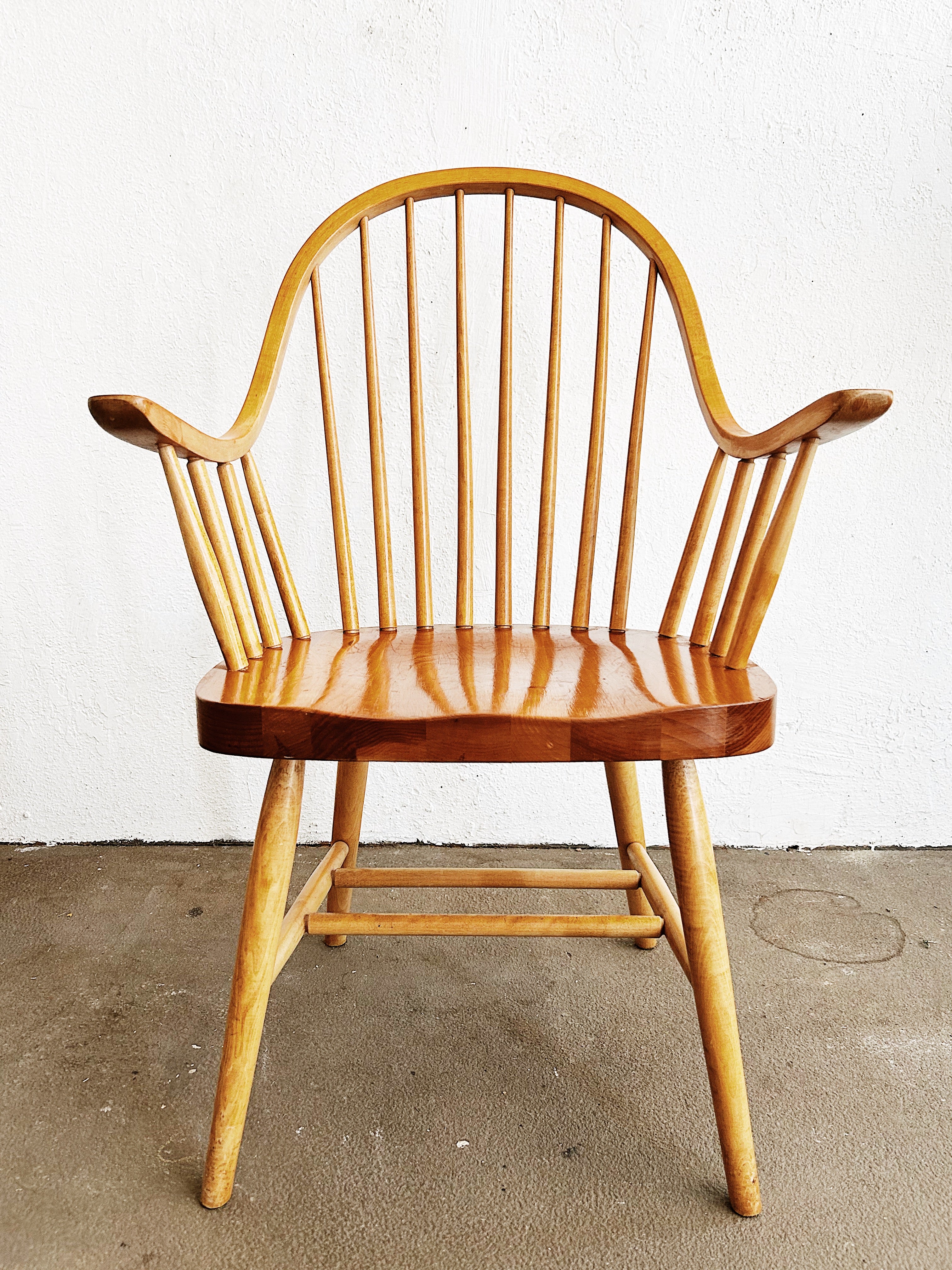 Vintage Amish Spindle Chair - Thumbnail 3