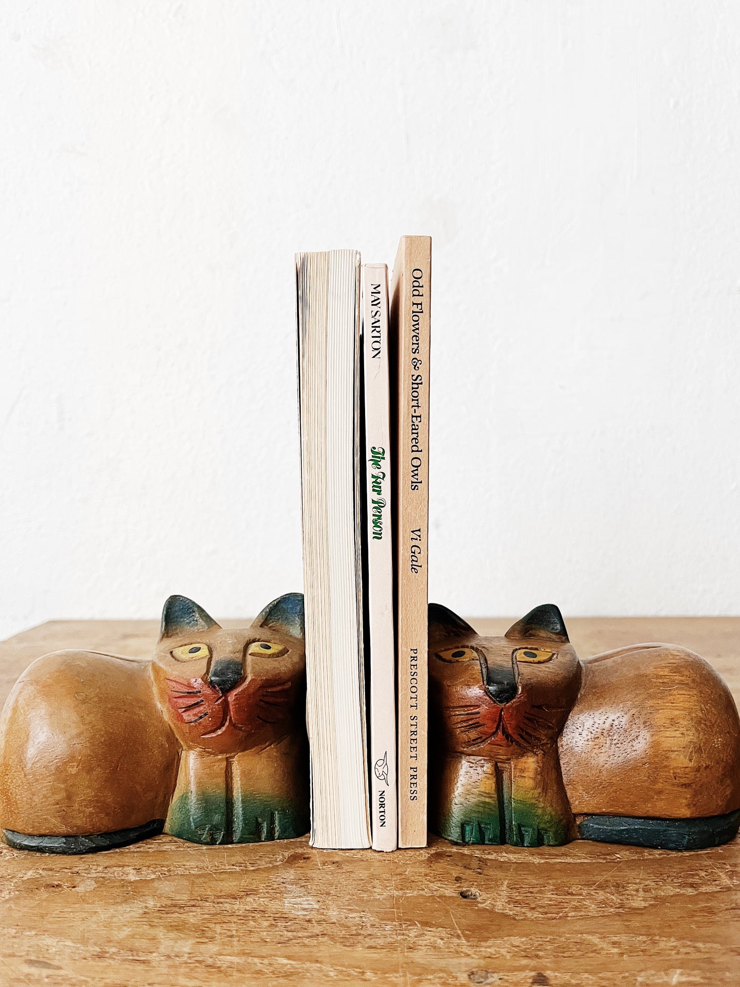Vintage Folk Art Bookends