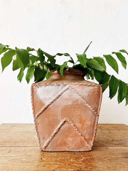 Large Vintage Spanish Garden Terra Cotta Vase / Urn