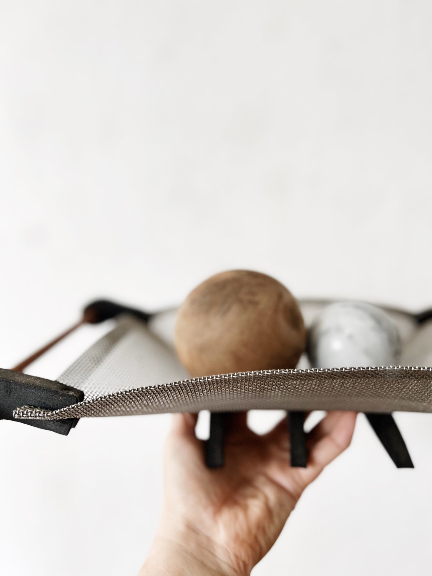 Art Moderne Mesh Basket