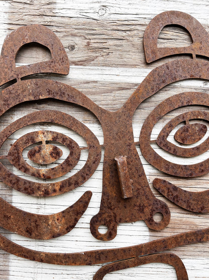 Vintage Iron Art ‘She Who Watches’