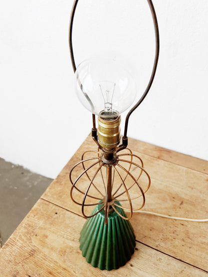 Ceramic Mid Modern Lamp