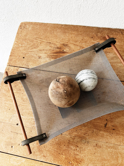 Art Moderne Mesh Basket