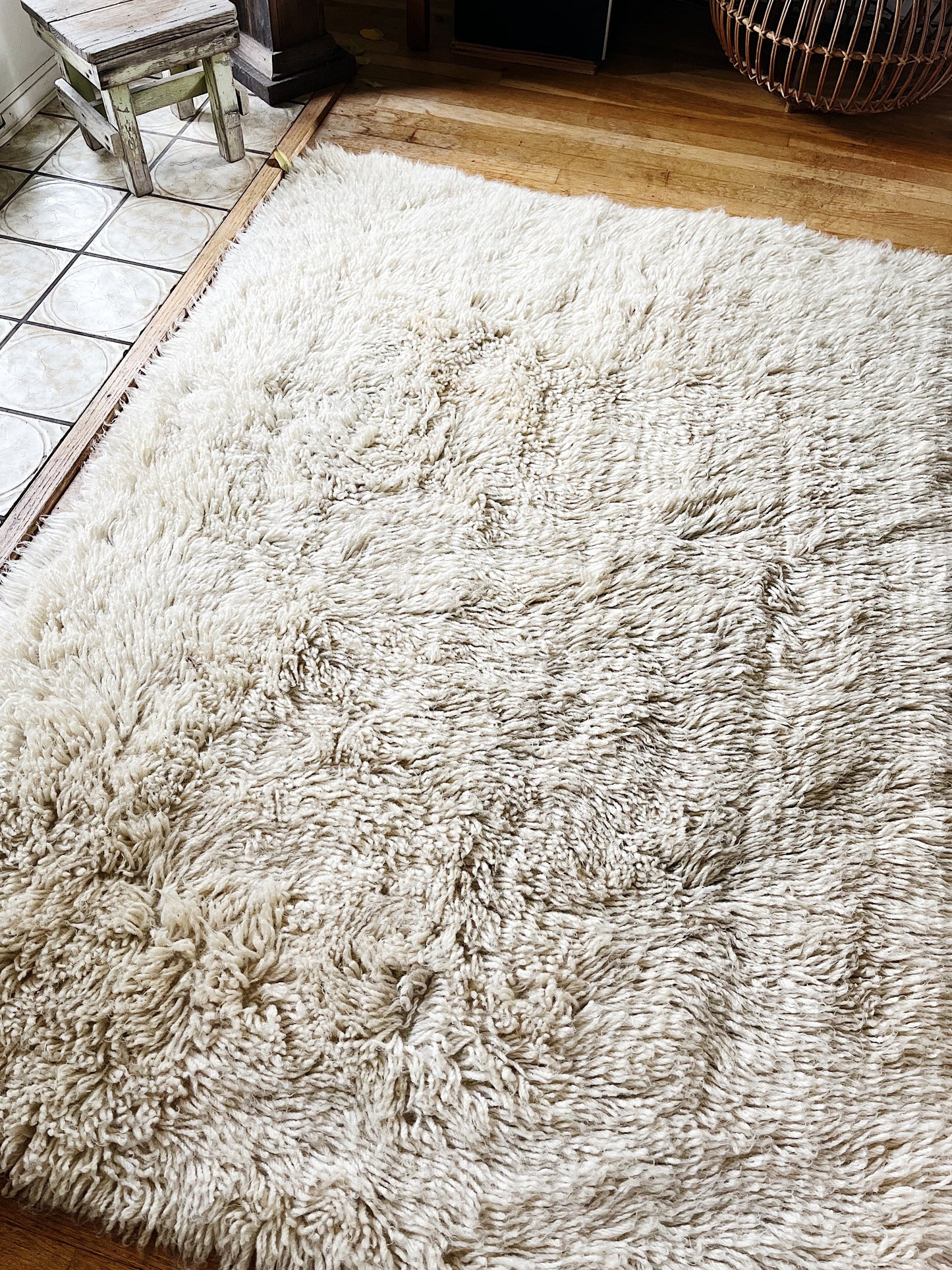 Natural Wool Flokati Shag Rug