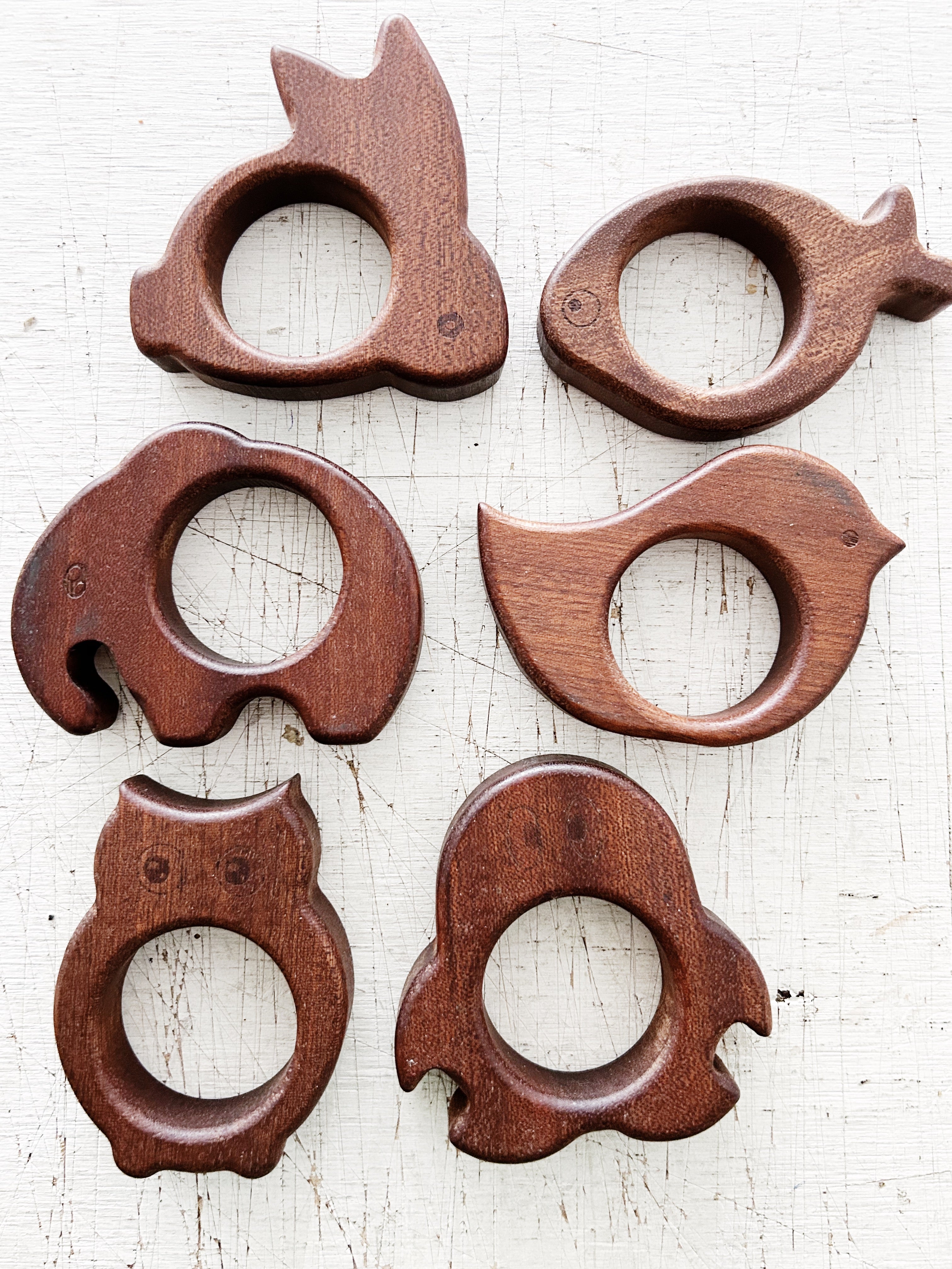 Wooden Animals Napkin Ring Set - Thumbnail 3