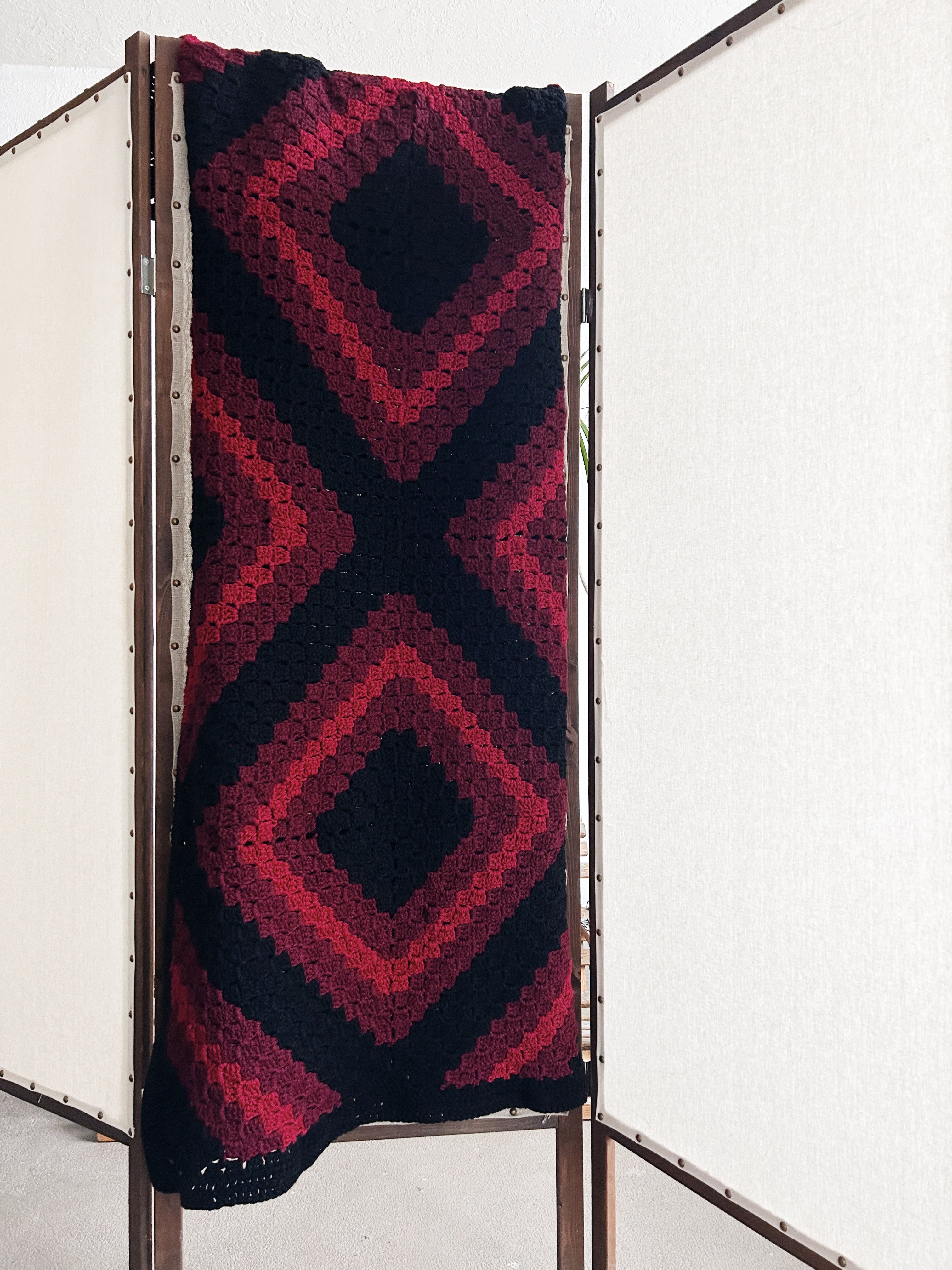 Diamond Crochet Afghan - Thumbnail 3