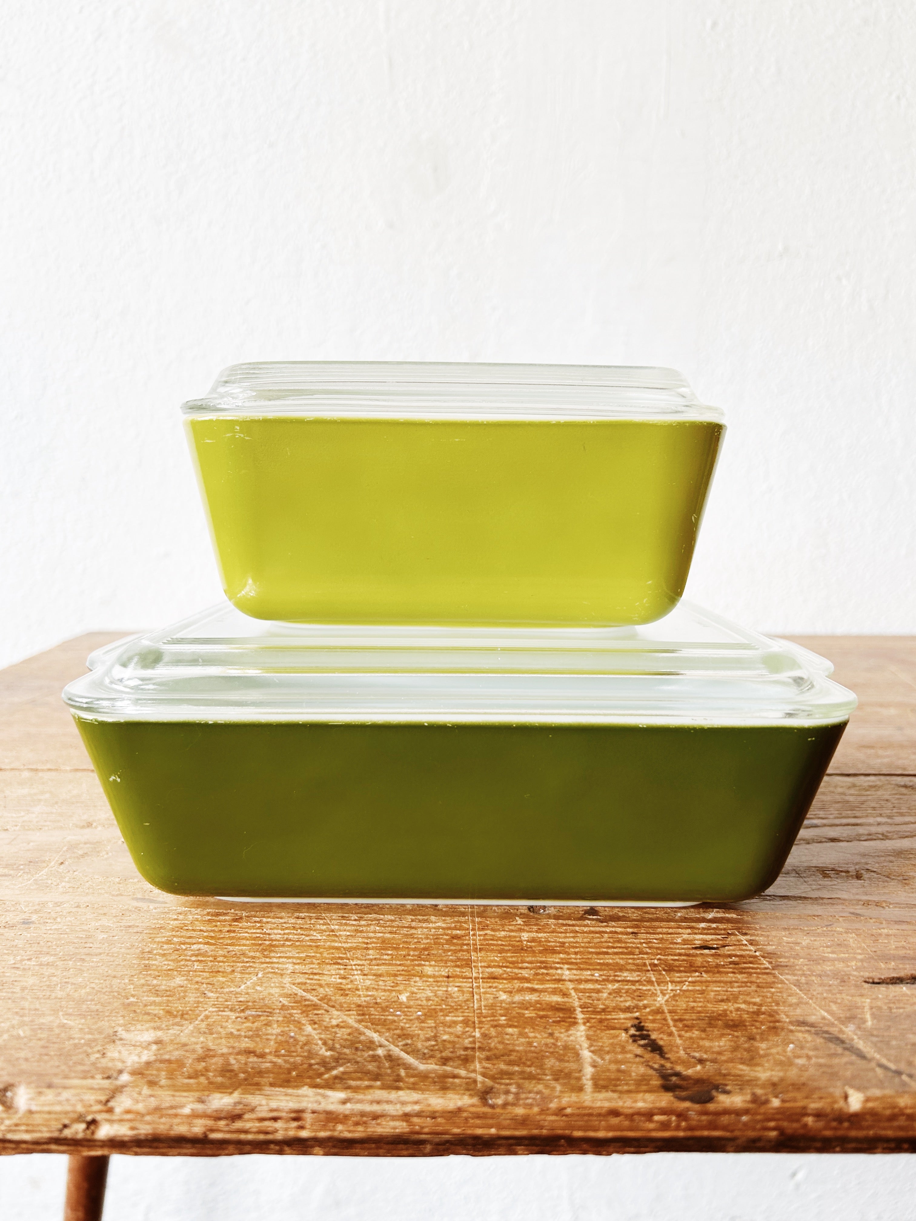 Mid Century Pyrex Storage Dishes Pair