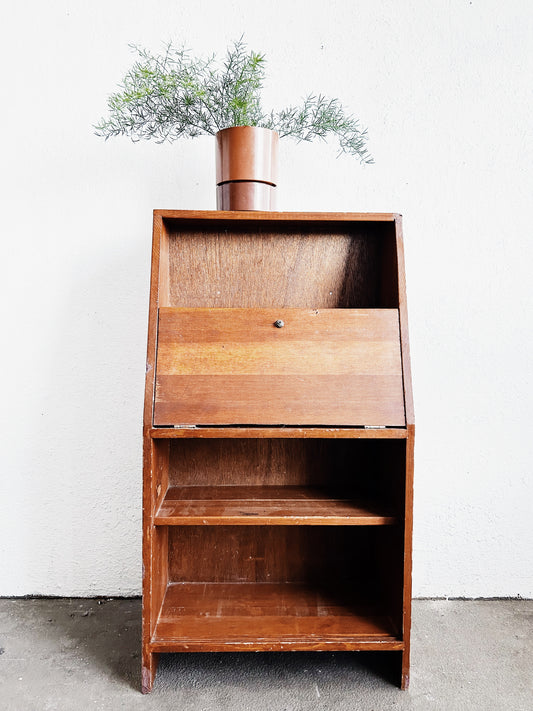 Vintage Petite Wood Shelf