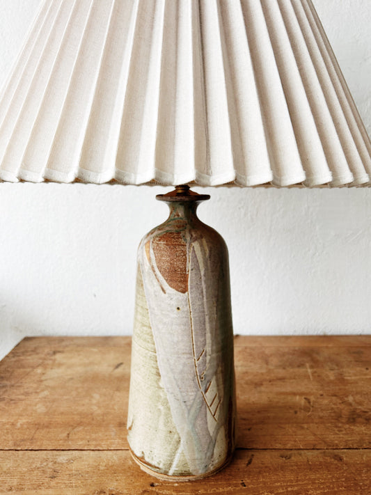 Vintage Signed Klickitat Pottery Lamp with Shade