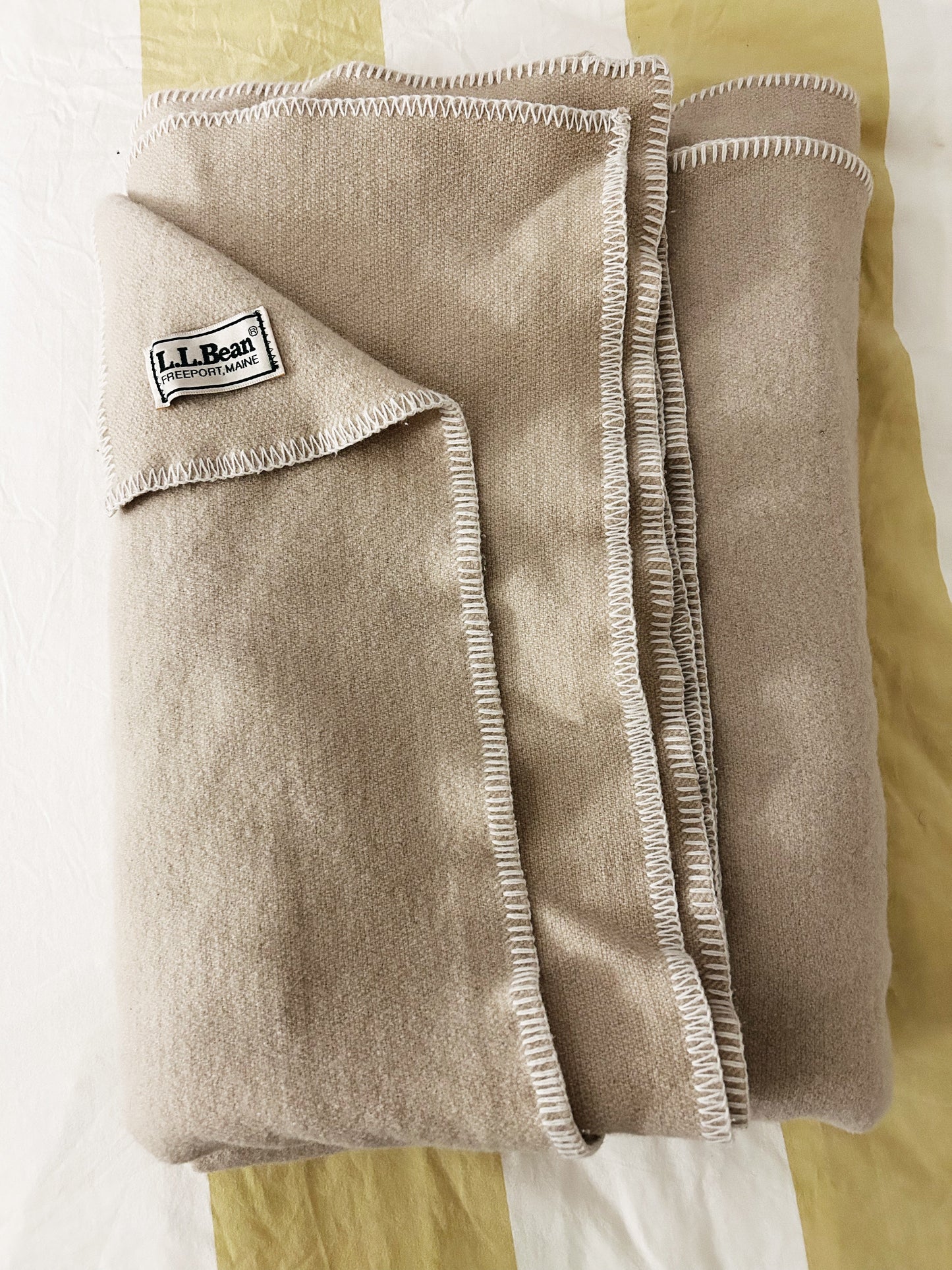 LL Bean Washable Wool Blanket Queen