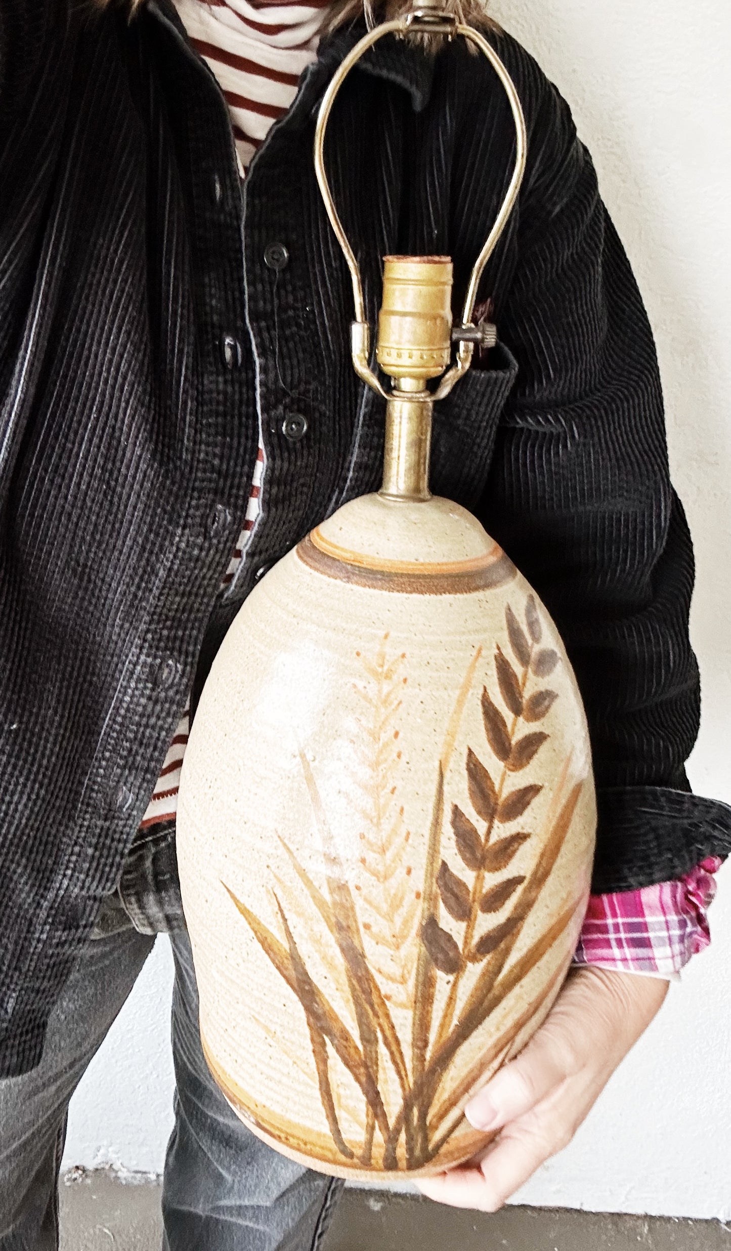 Vintage Pottery Lamp