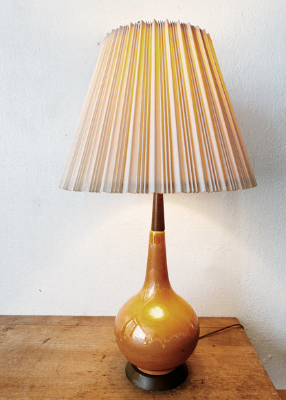 Mid Century Ceramic Lamp with Shade