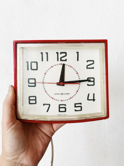 Mid Century GE Kitchen Clock