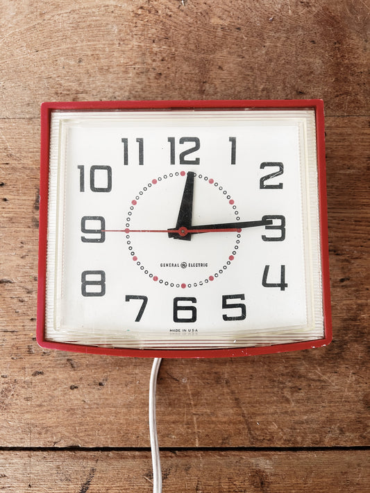 Mid Century GE Kitchen Clock
