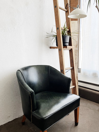 Mid Century Club Chair