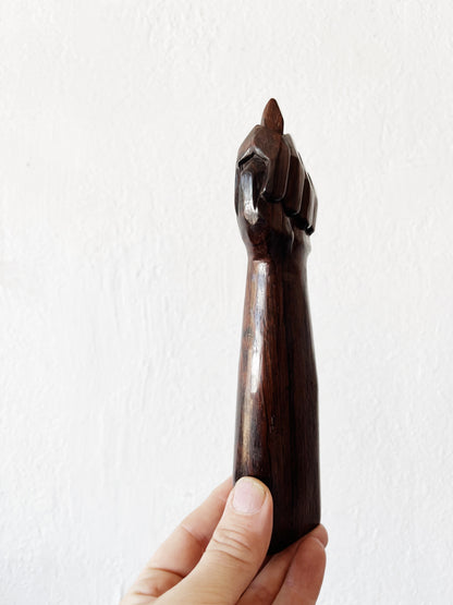 Cubist Style Mano Figa