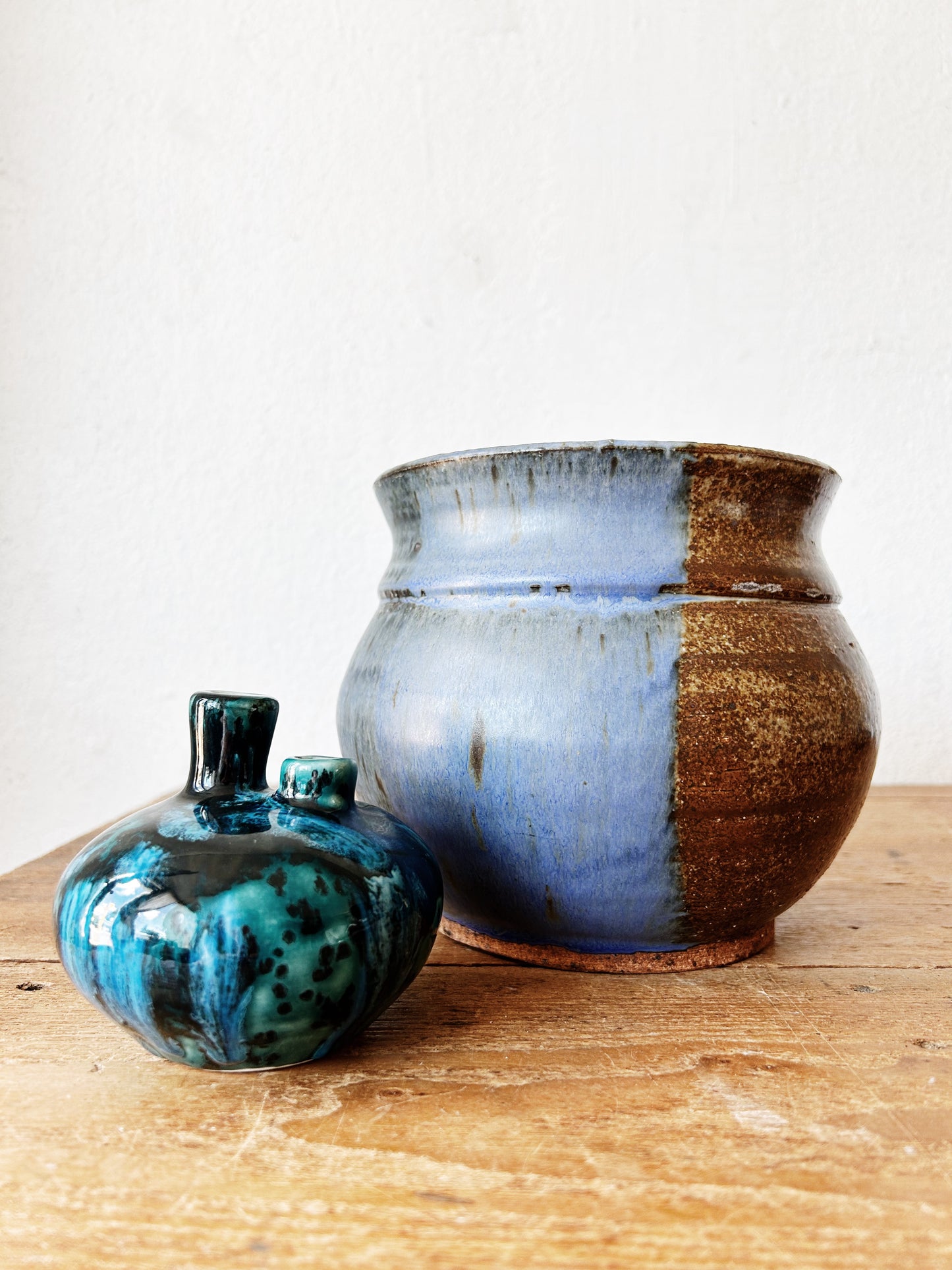 Vtg Stoneware Pot
