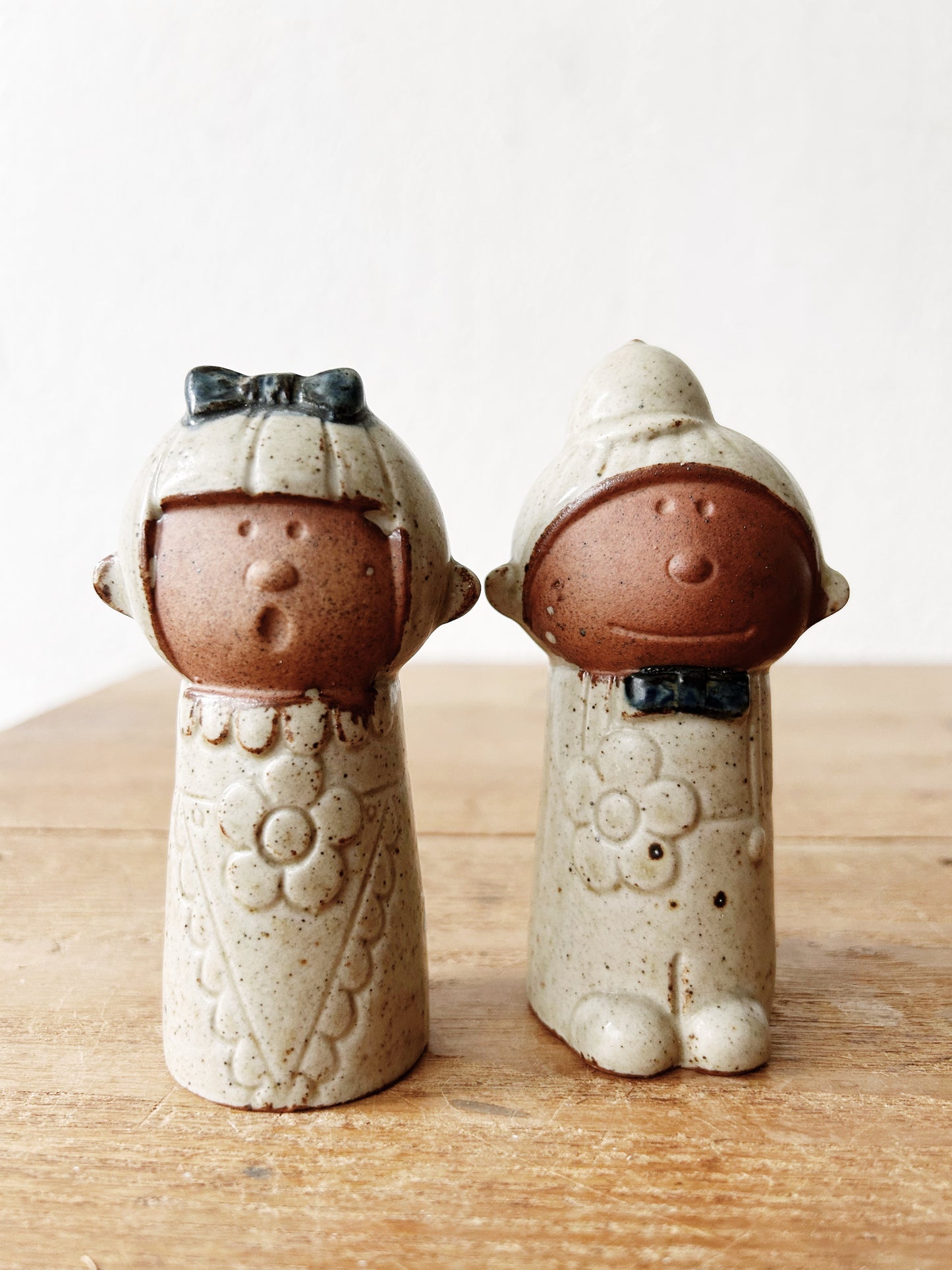 Vintage Knobler Ceramic Shakers Japan