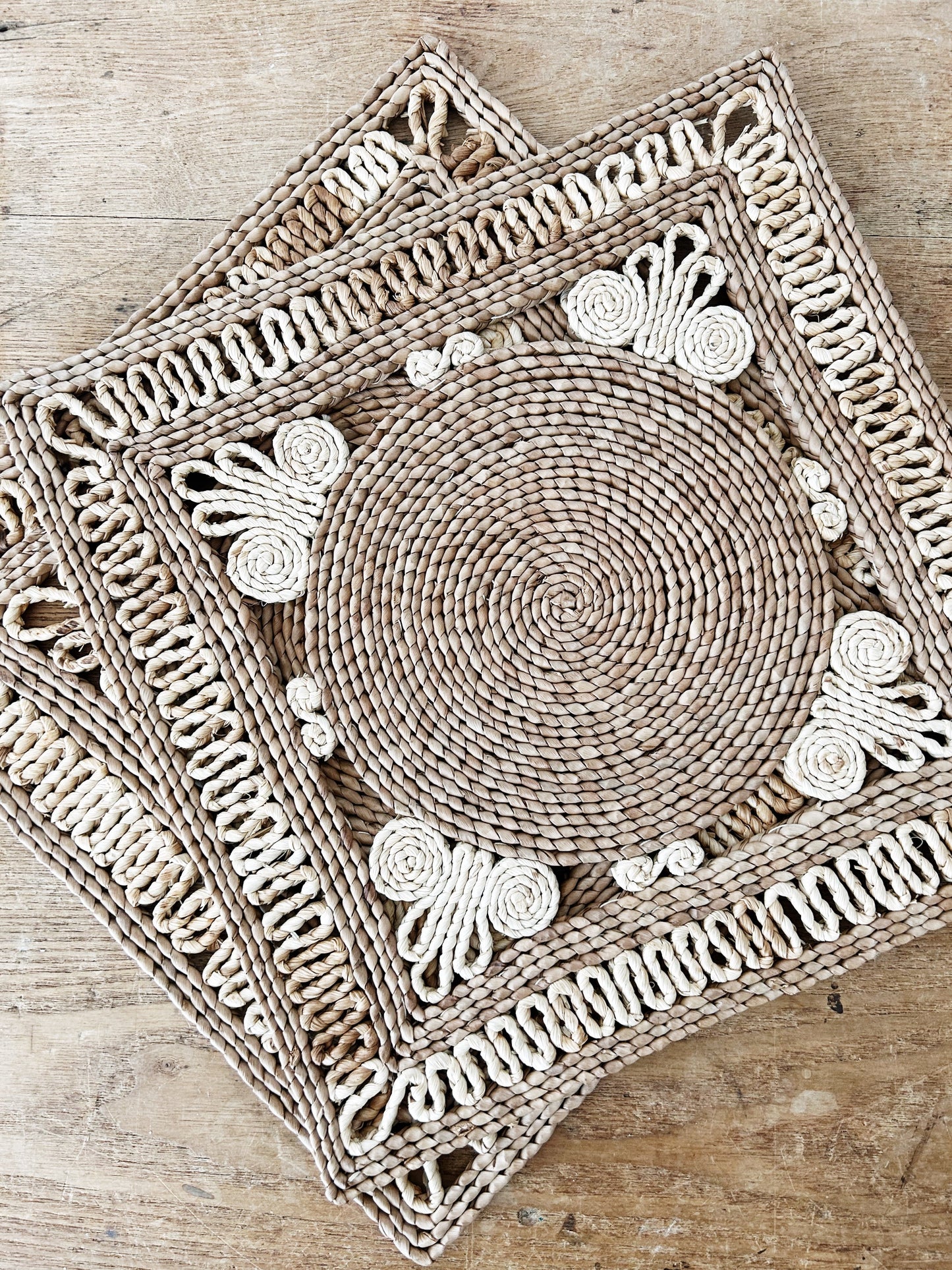 Vintage Oversized Woven Straw Trivet