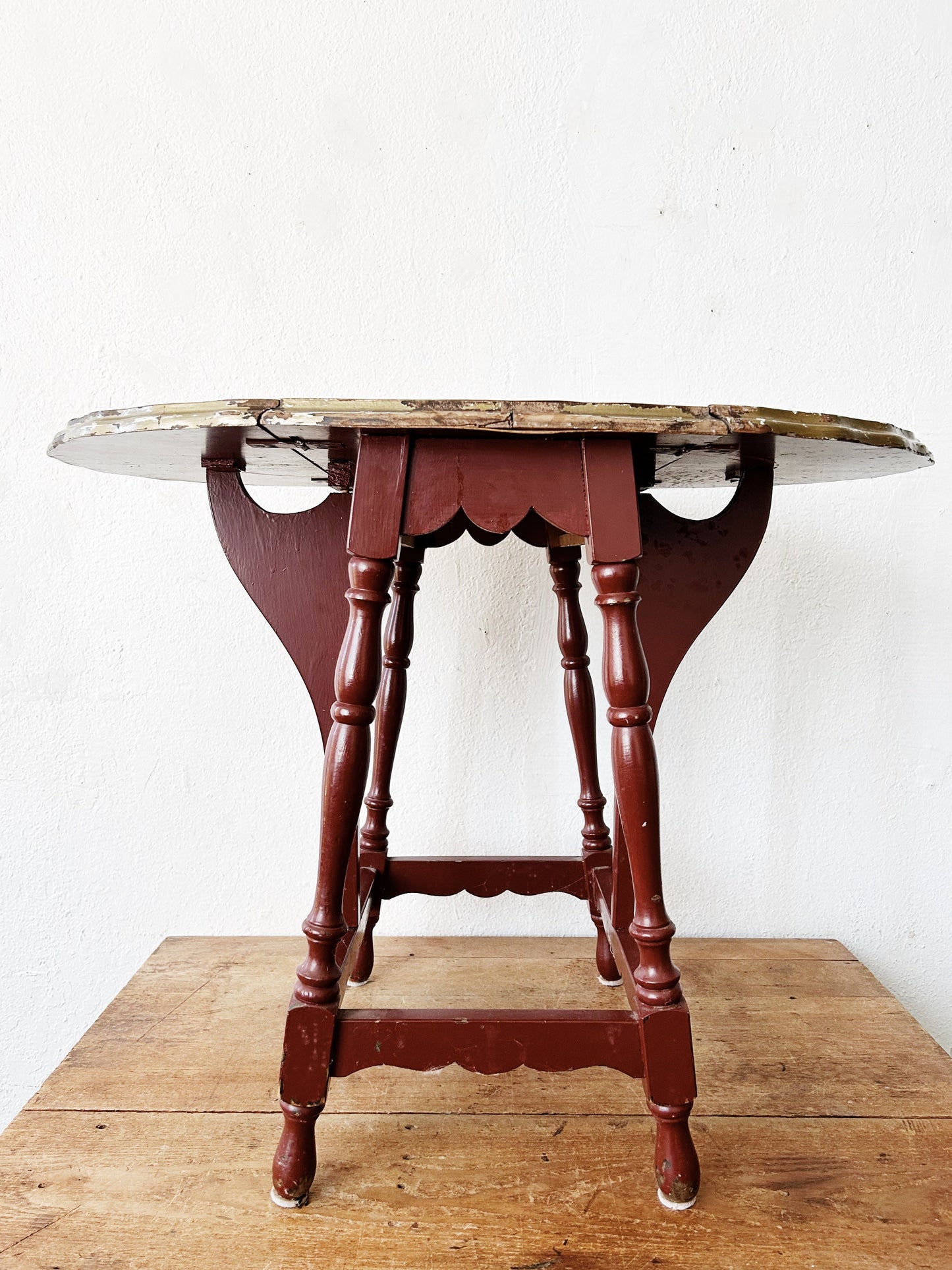 Antique Gate Leg Table