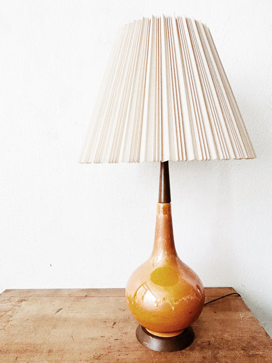 Mid Century Ceramic Lamp with Shade