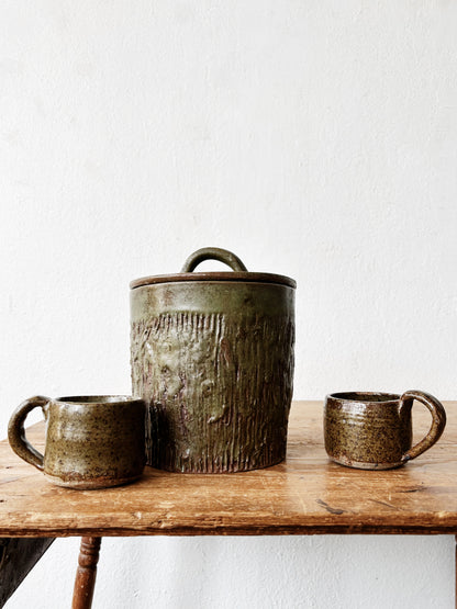 Vintage Stoneware Mug Pair
