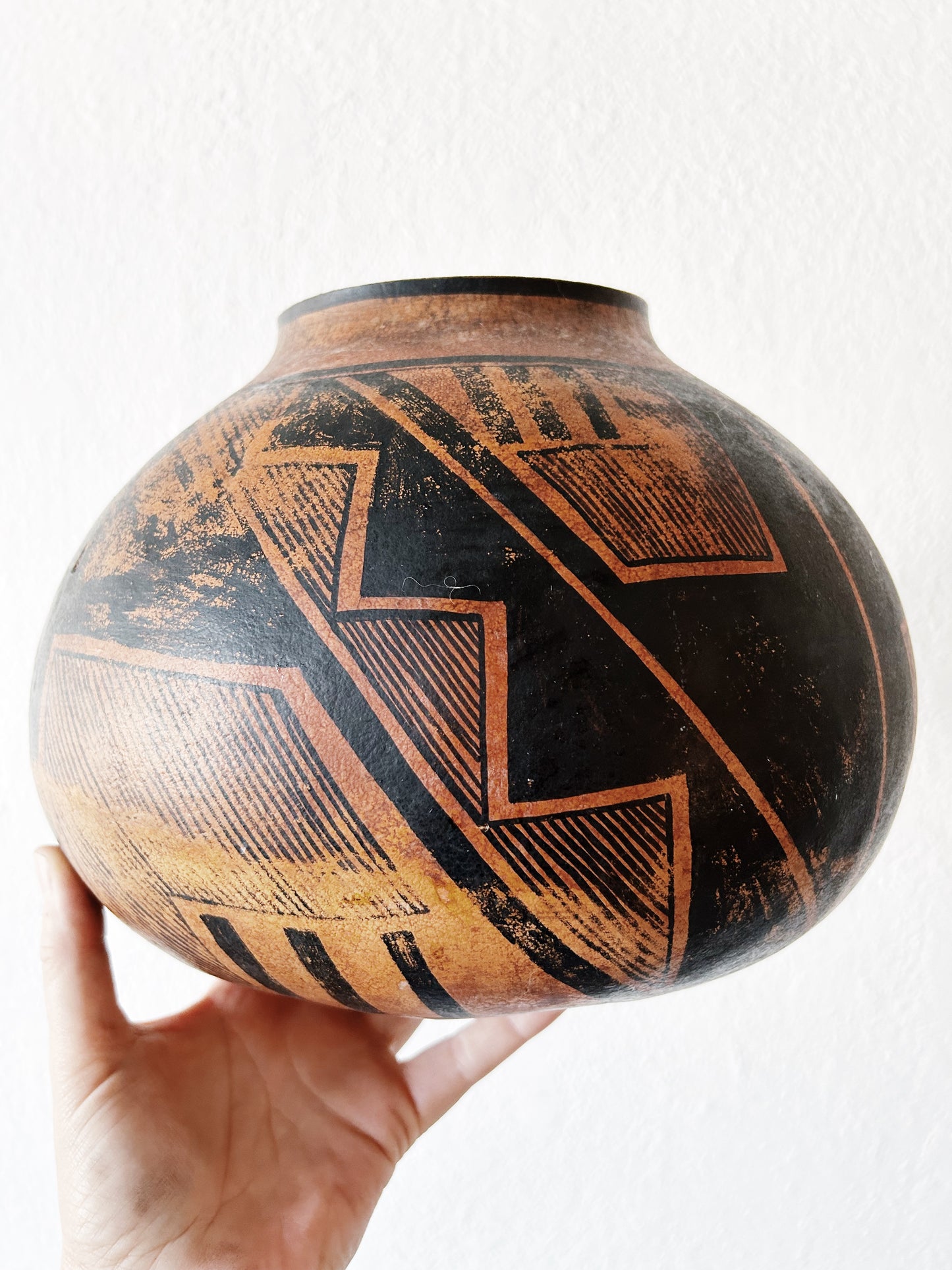 Anasazi Hand Painted Gord