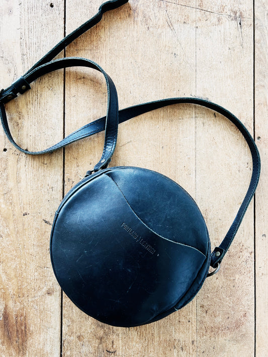 Portland Leather Circle Purse