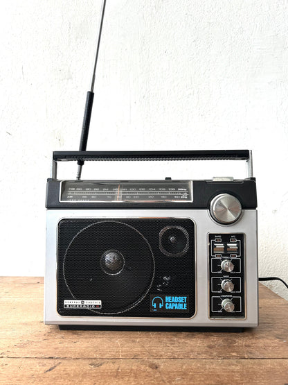 Mid Century GE Superadio