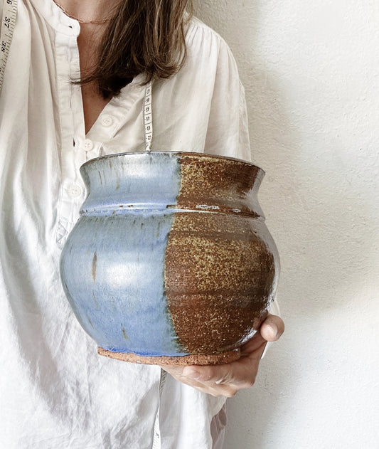 Vtg Stoneware Pot
