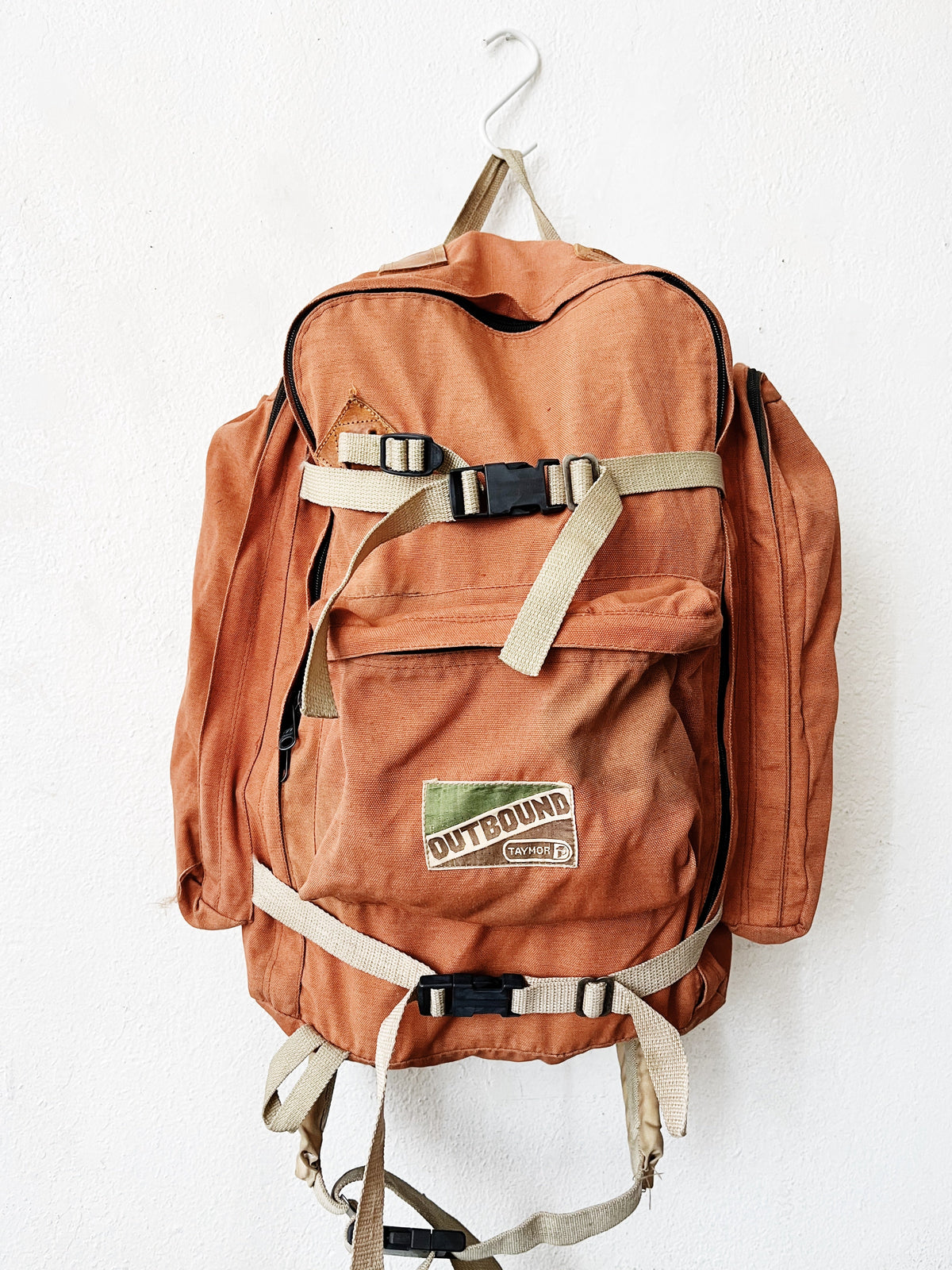 Vintage Outbound Back Pack – Maven Collective