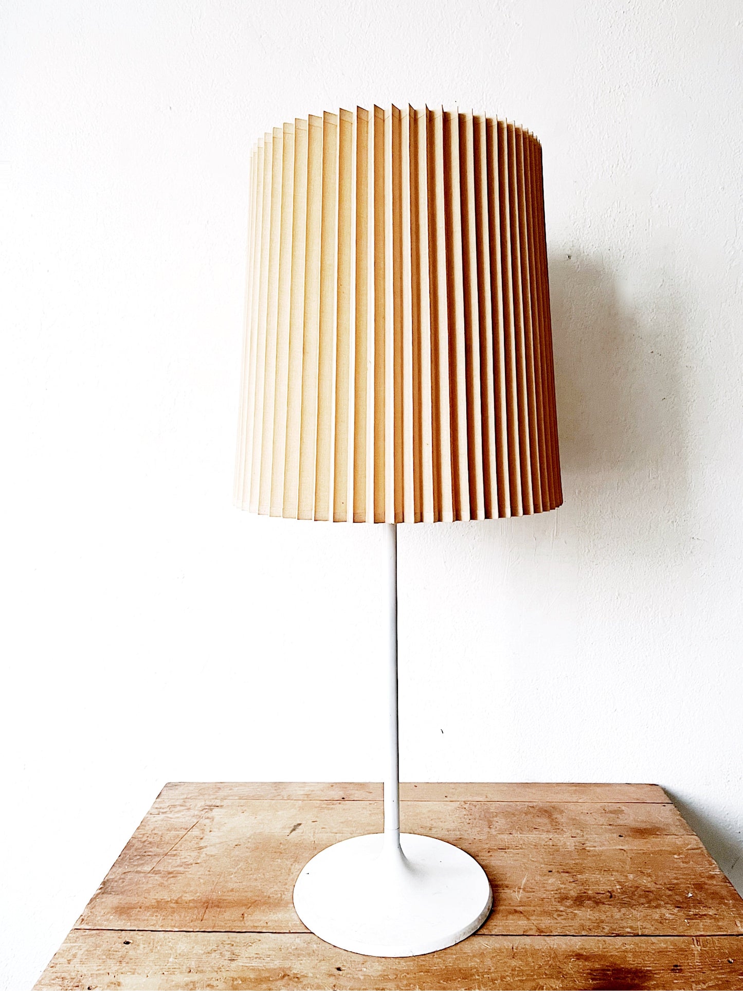 Large Mid Century Stiffel Pleated Drum Shade