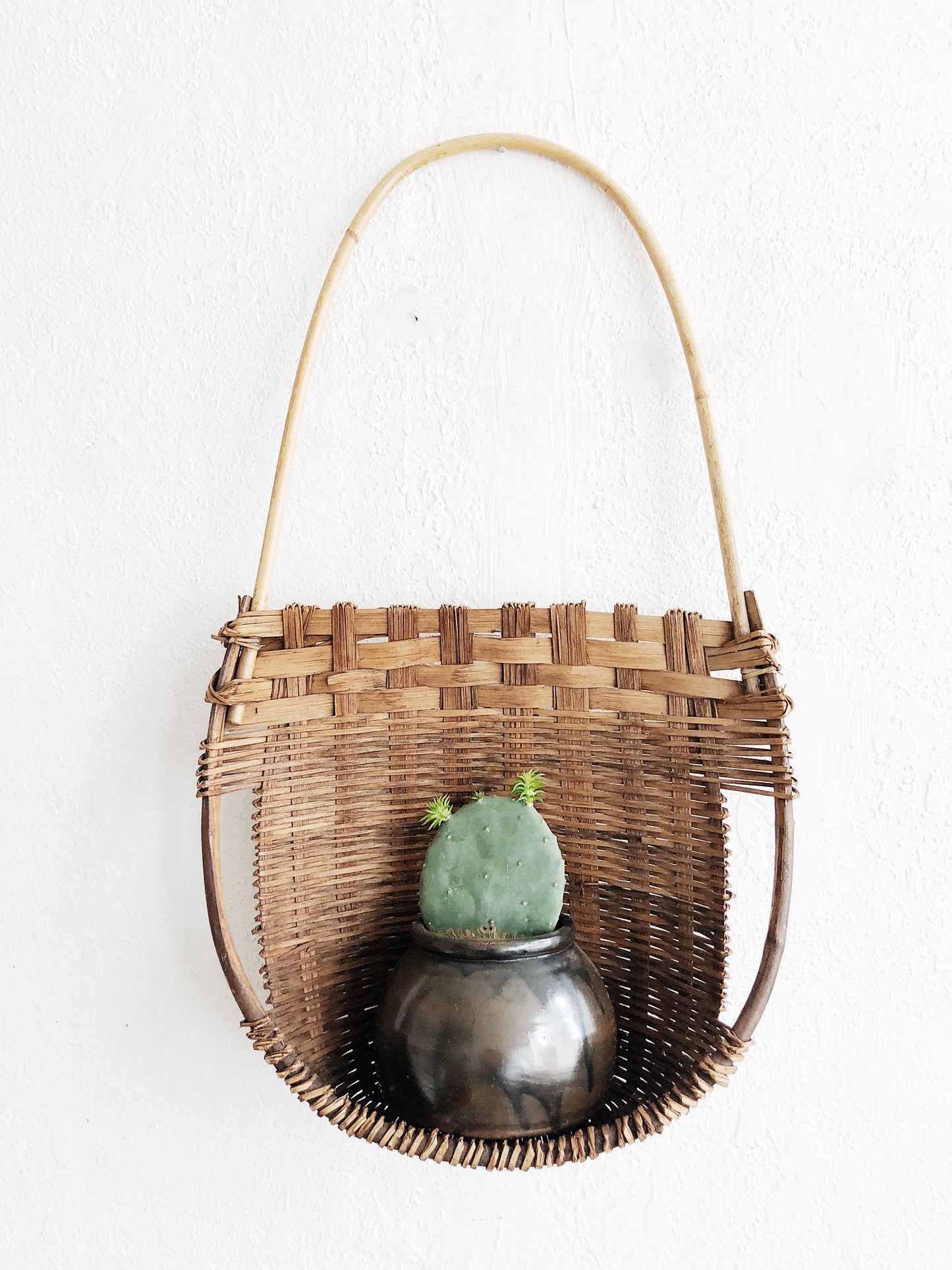 Vintage Shaker Gathering Basket