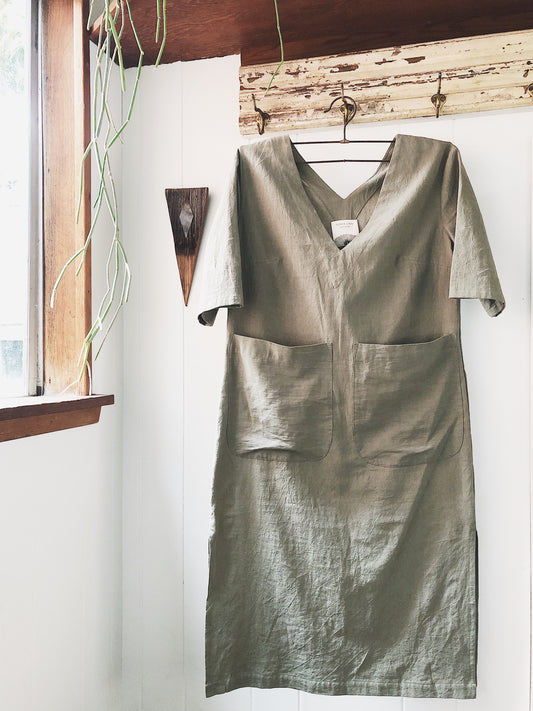 Sunja Link Minimalist Cotton Dress