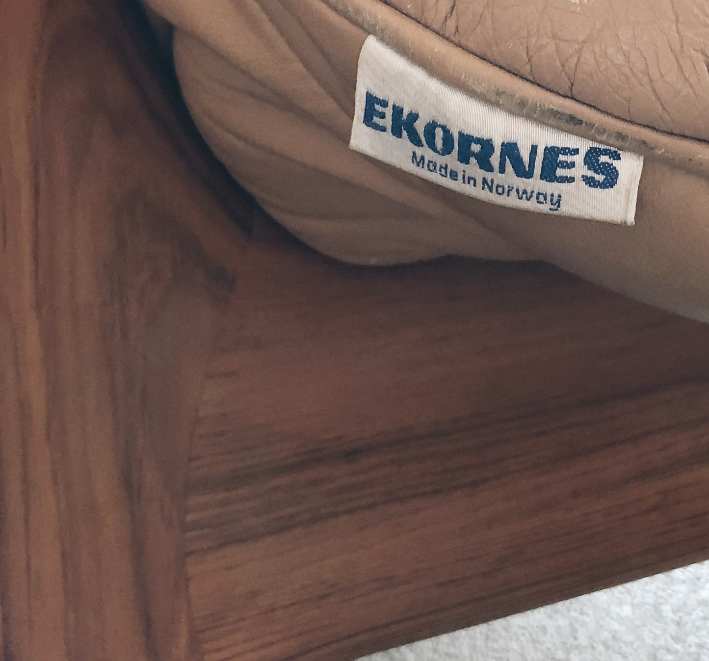 Vintage 1970s Ekornes Manhattan Loveseat or Chair