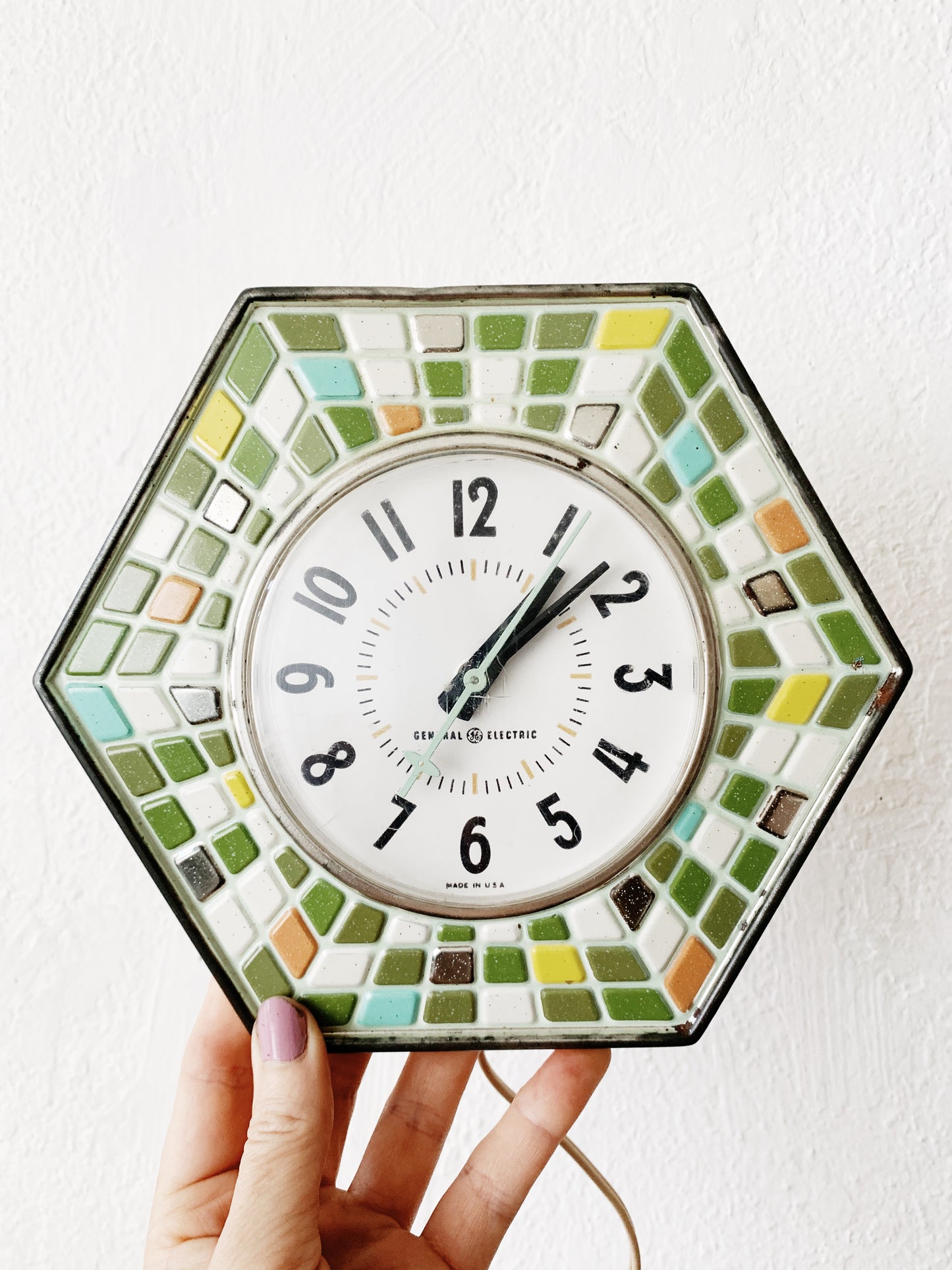 Mid Century GE Electric Wall Clock
