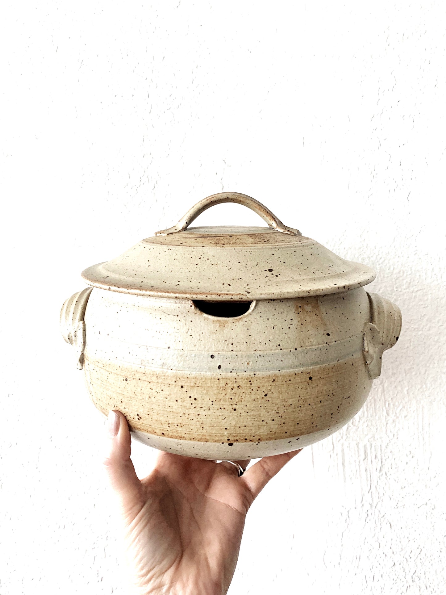 Vintage Stoneware Crock / Soup Tureen