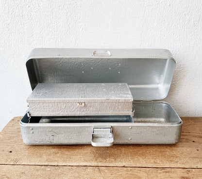 Vintage Aluminum Tackle/Art Supplies Box