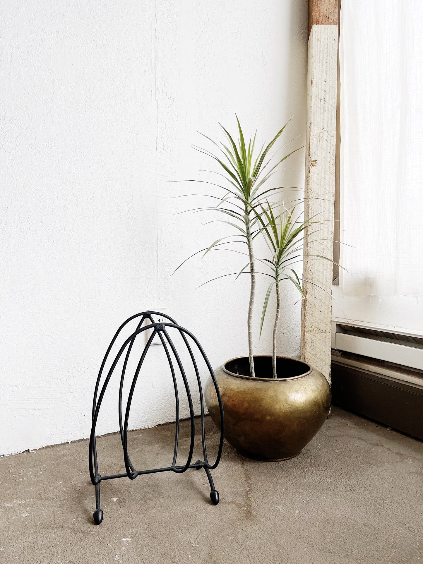 Vintage Wood Holder