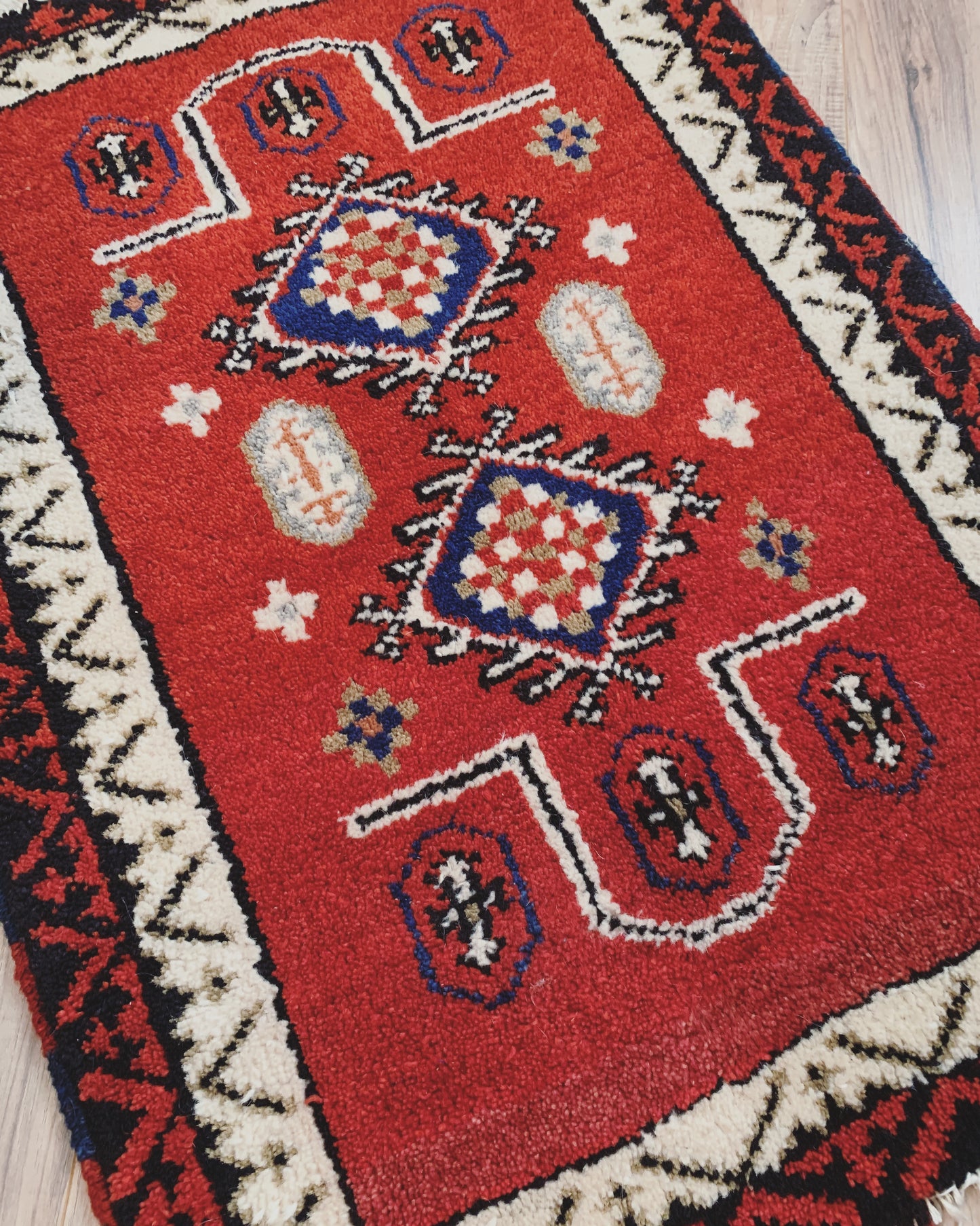 Vintage Plush Wool Hand Knotted Rug