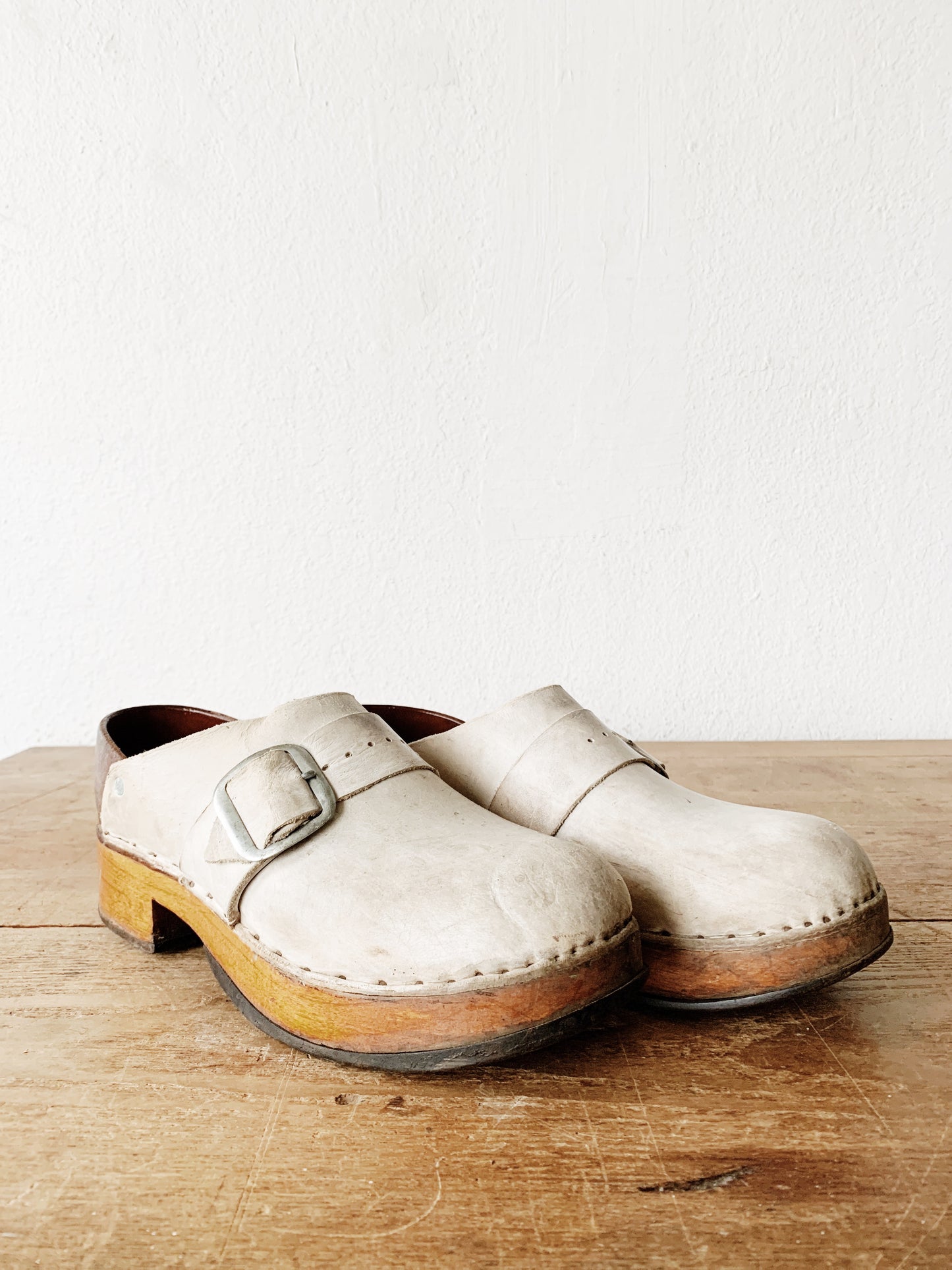 Vintage Multnomah Clogs