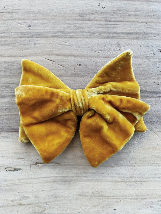 Vintage Velvet Bow Tie