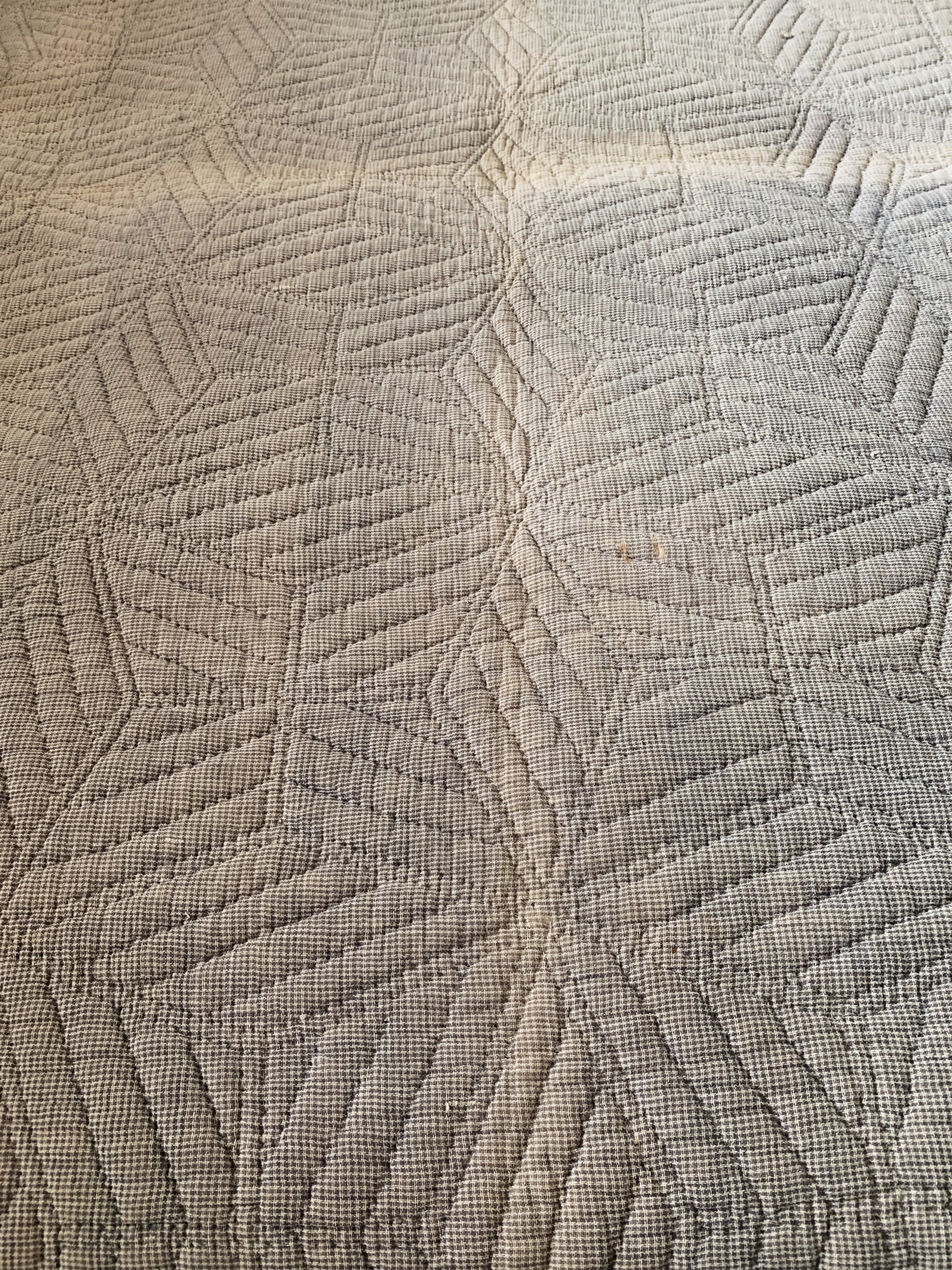Antique Star Pattern Cotton Quilt