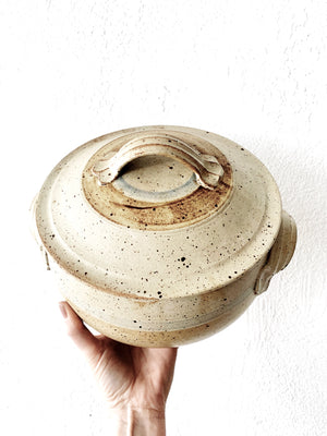 Vintage Stoneware Crock / Soup Tureen