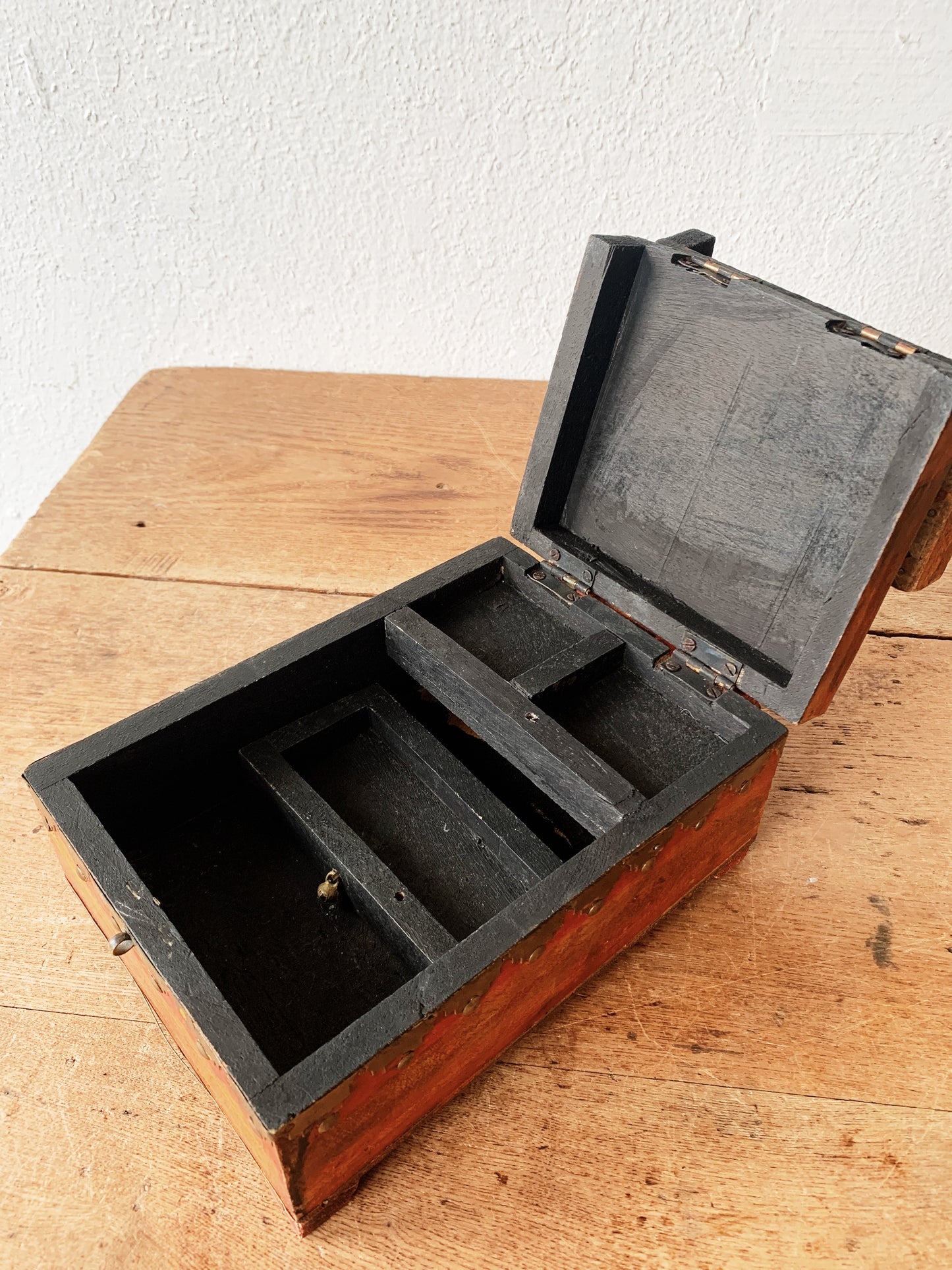 Vintage Wood and Brass Jewelry / Trinket Box